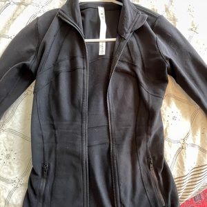 Lululemon full length Define Jacket in black, Size 2 (Luon)